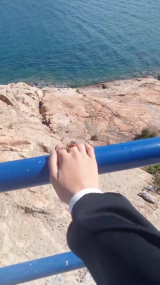 tiklocker_شاطئ القل عين دولة #skikda_21_tik_tok #collo #foryoupage #follow #wha....mp4