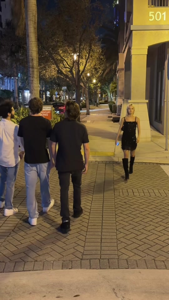 tiklocker_they are so obsessed with me…  #fyp #nataliereynolds .mp4