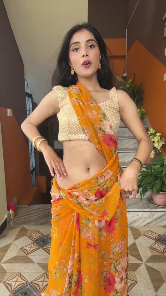 tiklocker_🙈 #fyp #trending #tiktoker #kritee #nepalitiktok #saree .mp4